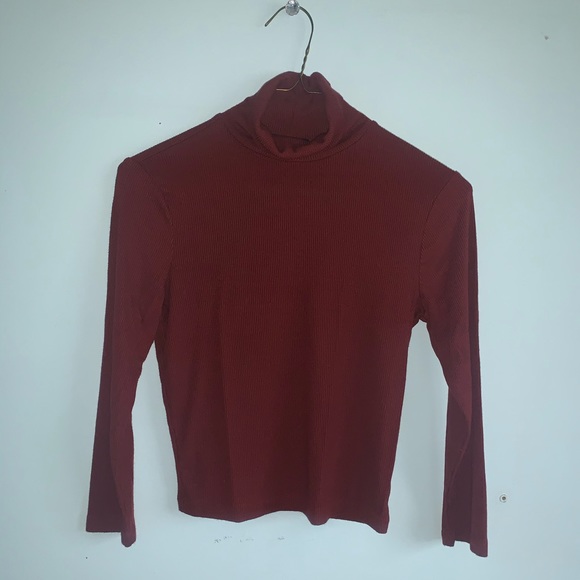 Cropped turtleneck - Picture 3 of 3